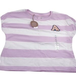 Organic Cotton Crew Neck Logo T-Shirt: A Stylish‎ Choice for Kids